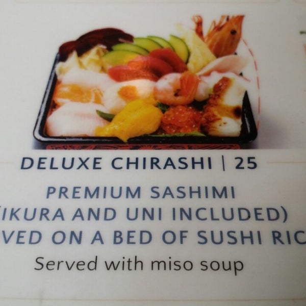 Foto tirada no(a) Mizuki Japanese Cuisine &amp; Sushi por G Z. em 4/16/2014