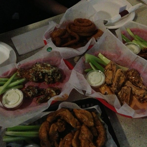 Sliders Grill & Bar 29 tips