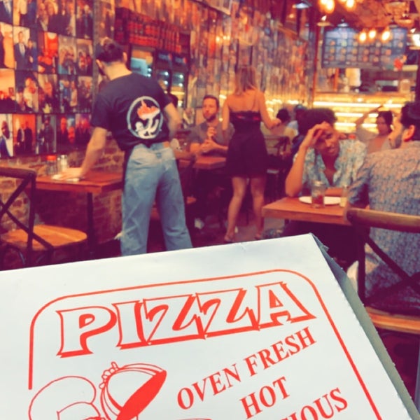 7/18/2021にWaelがChampion Pizzaで撮った写真