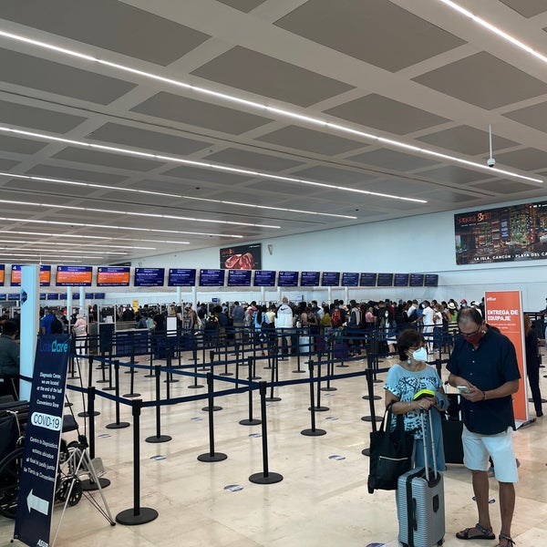 8/17/2022 tarihinde Pedro L.ziyaretçi tarafından Cancún Uluslararası Havalimanı (CUN)'de çekilen fotoğraf