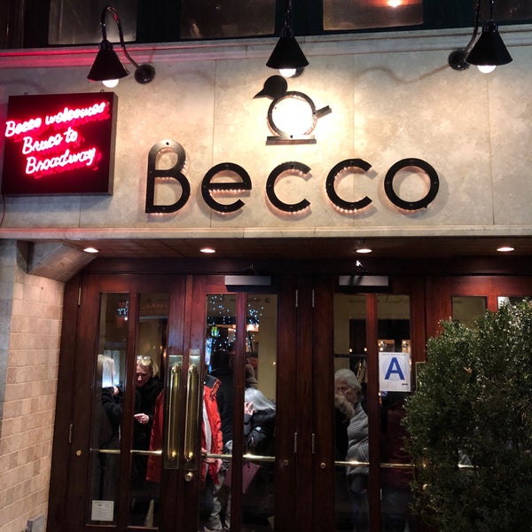 รูปภาพถ่ายที่ Becco โดย Booie เมื่อ 1/17/2019