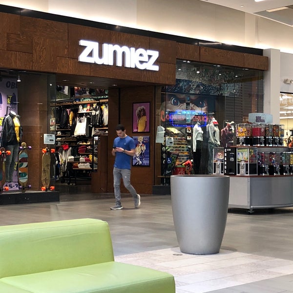 Zumiez Midtown Milpitas, CA