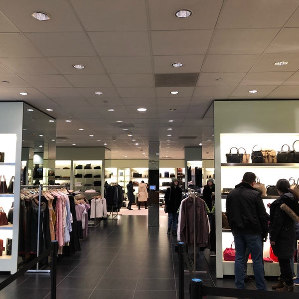 Prada Outlet - 5 tips from 1360 visitors