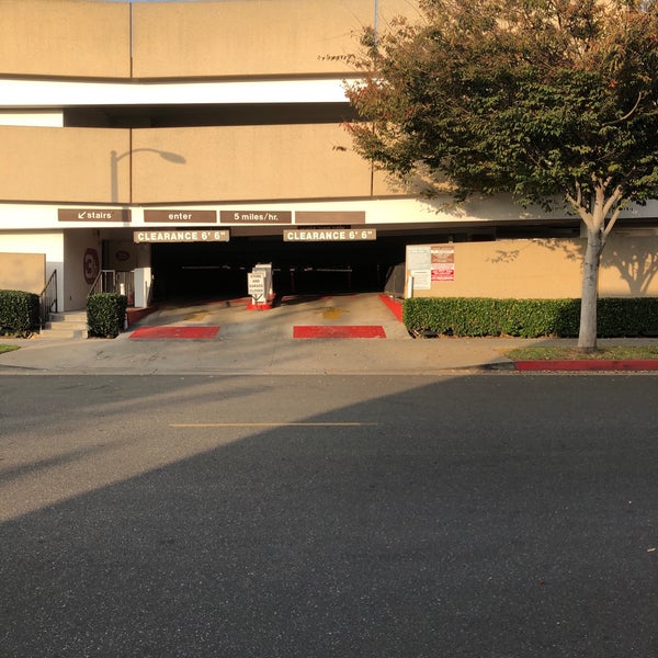 Photos At Neiman Marcus Parking Garage West Los Angeles 29 Visitors [ 600 x 600 Pixel ]