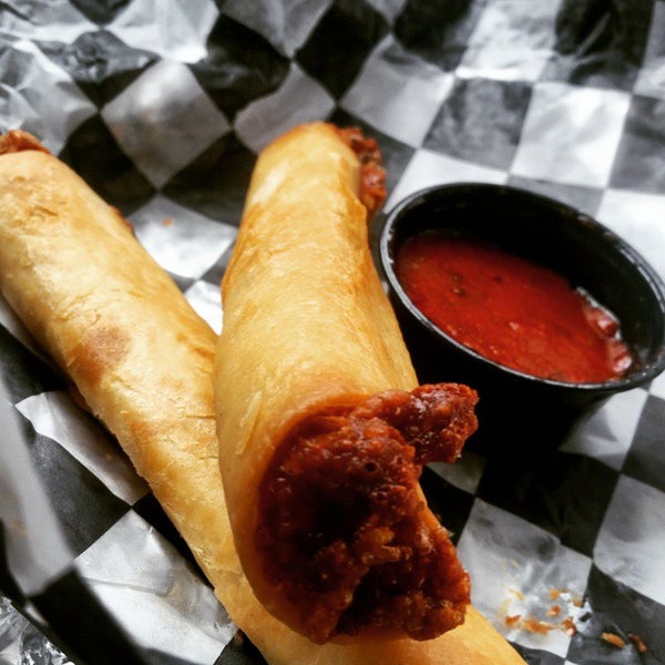 Photos at Coach's Corner 31 tips