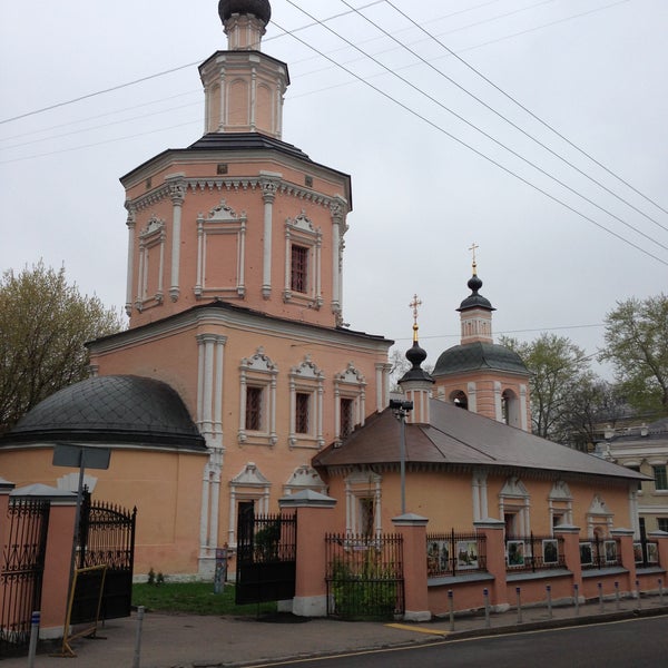 Показать фото храма в хохлах живоначальной троицы