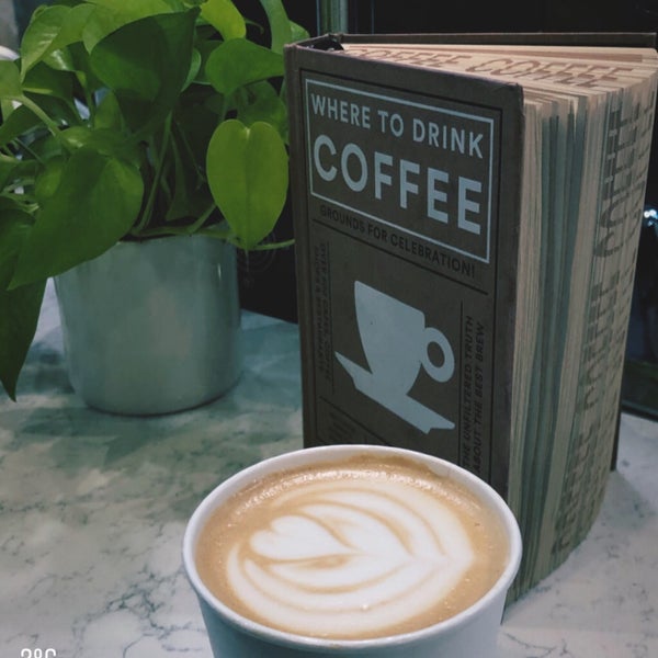Foto diambil di Post Coffee Bar oleh M 🇶🇦🚁 pada 12/10/2018