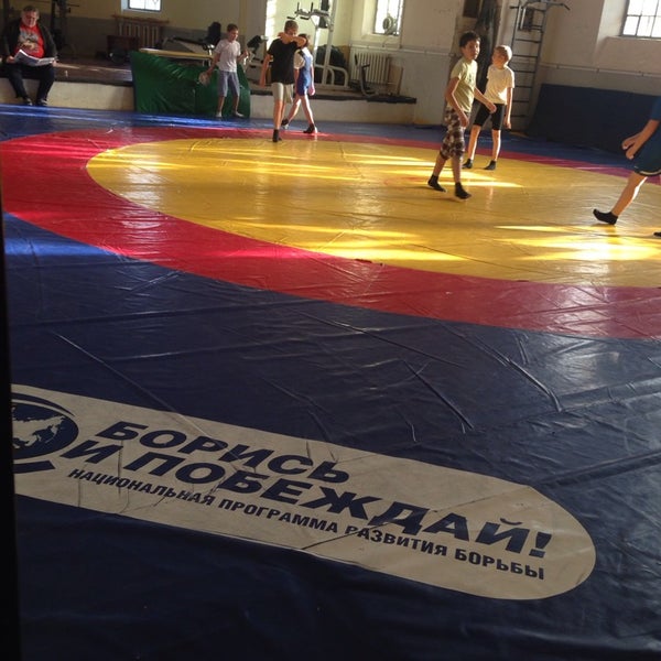 Спортивная школа юность москвы. СДЮШОР борьба. СДЮШОР борьба Южное Тушино. Спортивная школа Юность Орел.