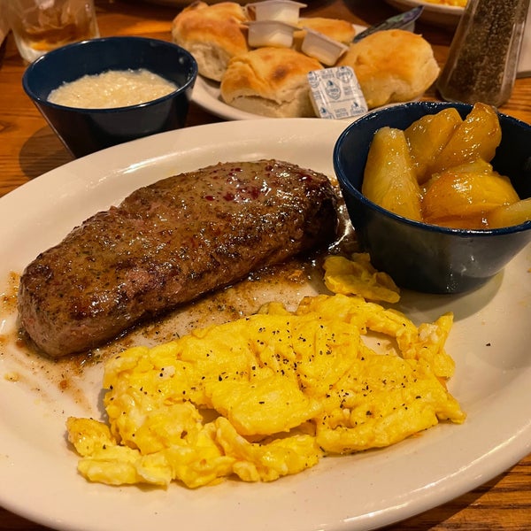 Cracker Barrel Old Country Store American Restaurant in Southeast