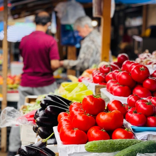 Photo taken at Vagzali Market | ვაგზლის ბაზრობა by A A. on 7/15/2021