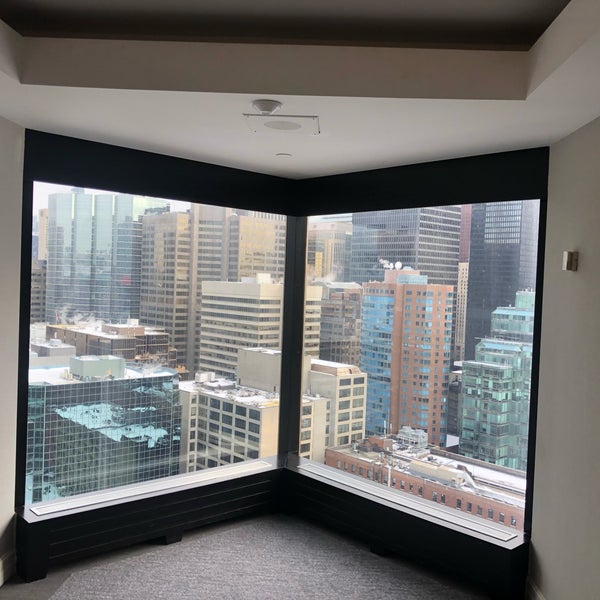Photo taken at InterContinental Toronto Centre by Scooter T. on 2/19/2019