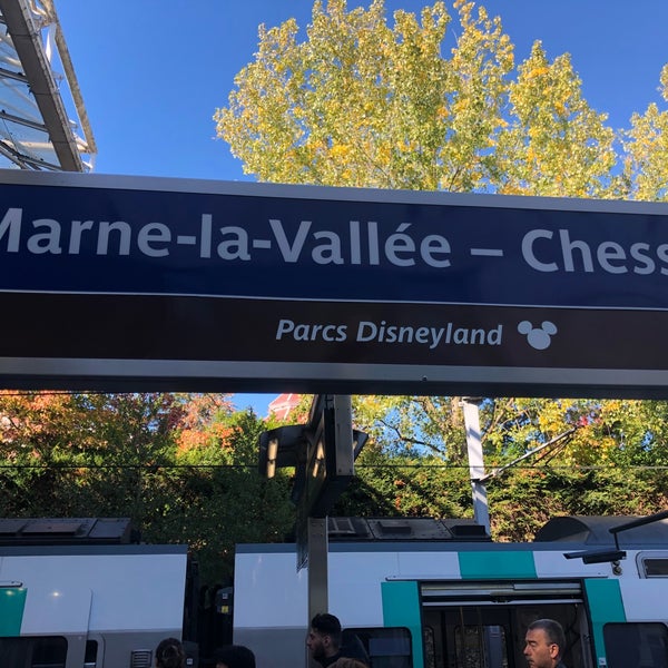 Photos à RER MarnelaValléeChessy Parcs Disneyland [A] 11 conseils
