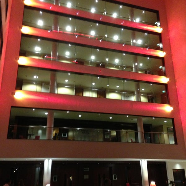 Foto tomada en Leicester Marriott Hotel  por Rick N. el 7/20/2013