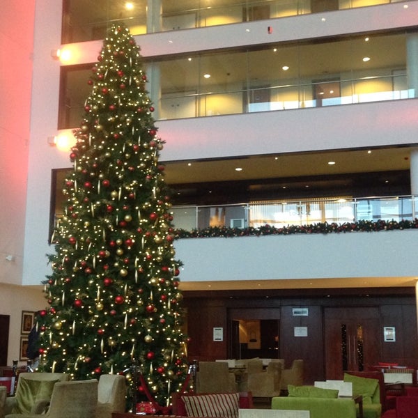 Foto tomada en Leicester Marriott Hotel  por Rick N. el 12/15/2013