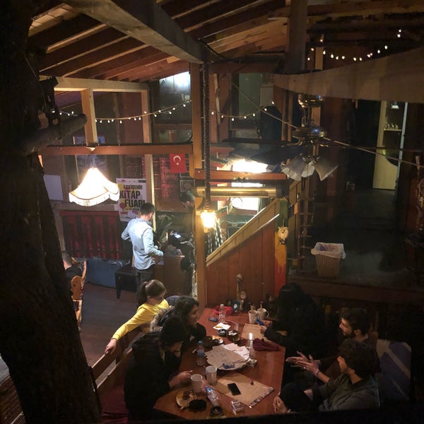 12/16/2018 tarihinde Sonia R.ziyaretçi tarafından Café Rasta'de çekilen fotoğraf