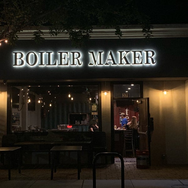 Photo taken at Boiler Maker by Shai S. on 6/6/2019