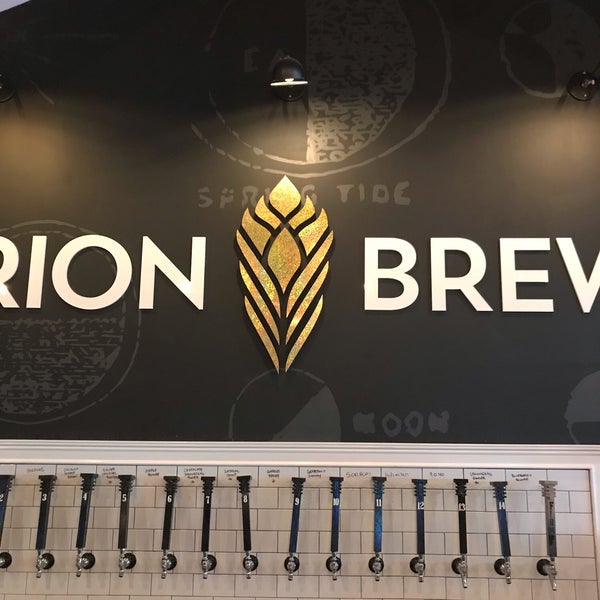 10/6/2018에 Micheal V.님이 Hyperion Brewing Company에서 찍은 사진