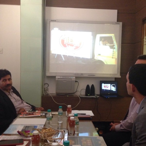 Basai Darapur, Sub Registrar Office Government Building in New Delhi