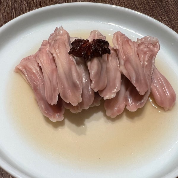 Jasmine 八月花 Cantonese Restaurant in Tung Chung