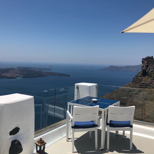 Photo taken at Iconic Santorini, a boutique cave hotel by Saad on 6/9/2019