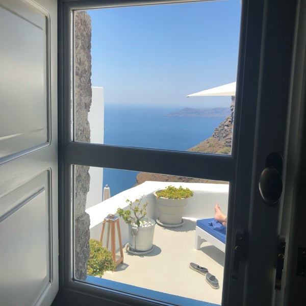 Photo taken at Iconic Santorini, a boutique cave hotel by Saad on 6/8/2019