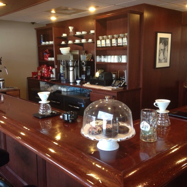 Rosie's Coffee Bar and Bakery (Now Closed) 4604 Monona Dr