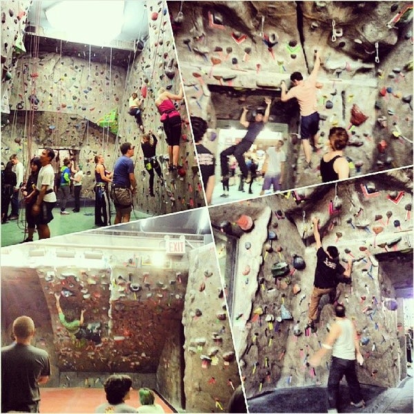 รูปภาพถ่ายที่ MPHC Climbing Gym โดย Ryan D. เมื่อ 11/27/2013