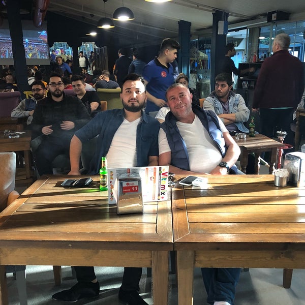 Photo taken at Meşale Cafe &amp; Restaurant by HALİL G. on 4/29/2018