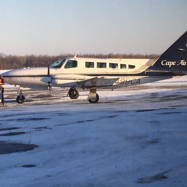 Ogdensburg International Airport (OGS) Ogdensburg, NY