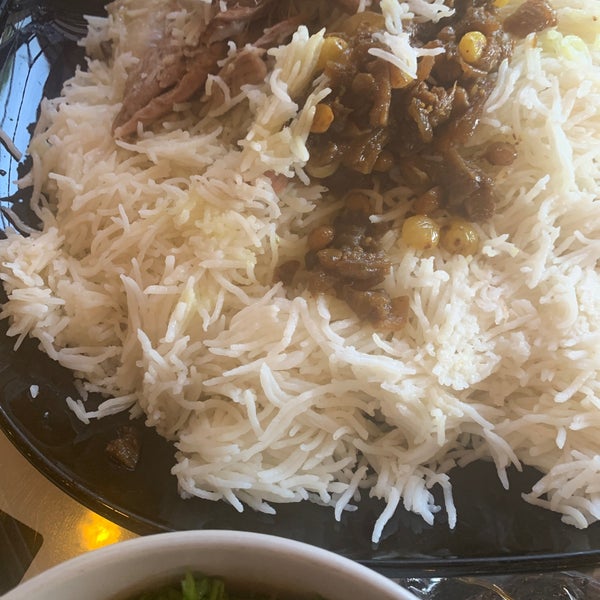 Das Foto wurde bei Al-Kharof Restaurant von . . am 12/12/2019 aufgenommen