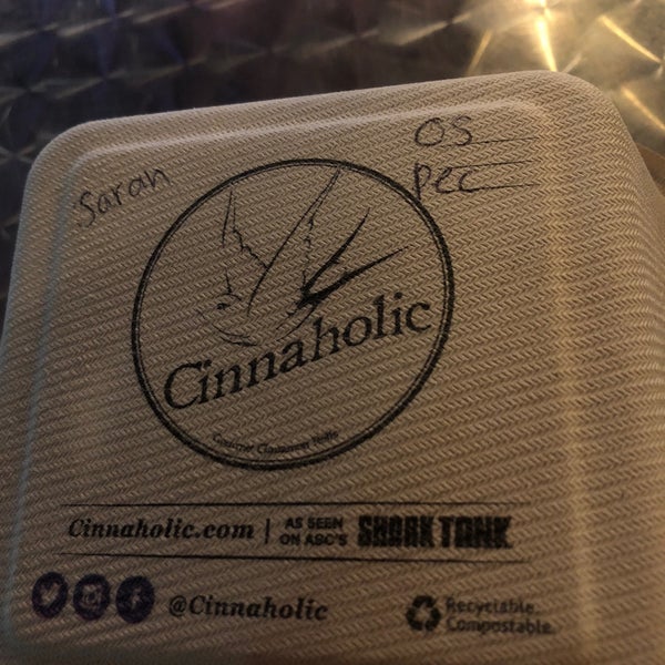 Photo taken at Cinnaholic by Zachary G. on 8/11/2018