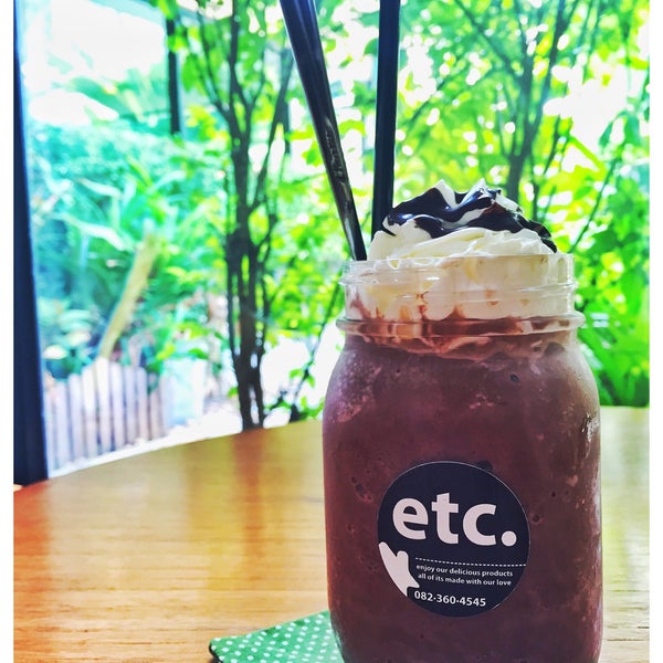 Photo taken at ETC. Cafe - Eatery Trendy Chill by Konglover U. on 1/23/2016
