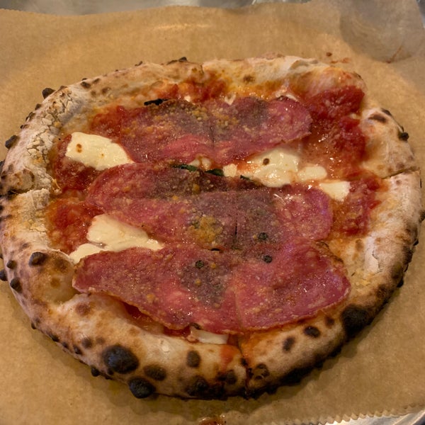 12/11/2019 tarihinde Maxim B.ziyaretçi tarafından Pizza Barbone'de çekilen fotoğraf