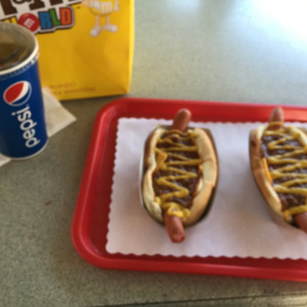Photo taken at Pink&#39;s Hot Dogs by Jeff H. on 8/8/2015