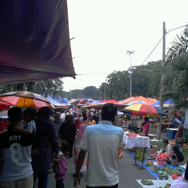 Photos At Pasar Pagi Temerloh Farmers Market In Temerloh