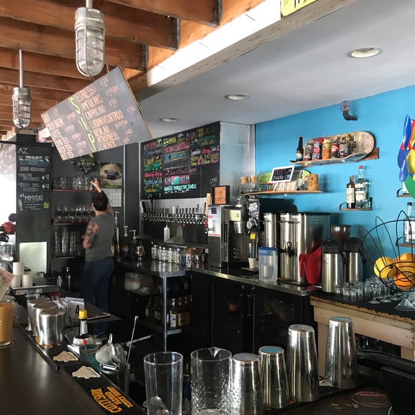 8/6/2018 tarihinde Courtney L.ziyaretçi tarafından Sip Coffee &amp; Beer House'de çekilen fotoğraf