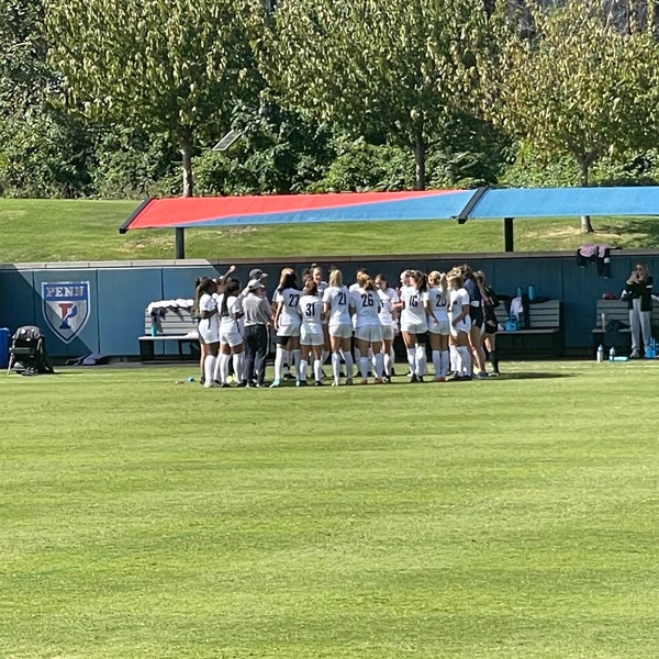 Rhodes Field University City 284 visitors