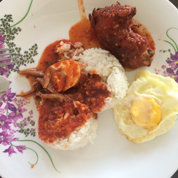 Photos At Nasi Lemak Mummy Kulim 8 Tips From 416 Visitors