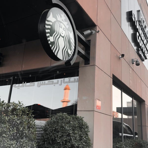 Das Foto wurde bei Starbucks von Noura . am 6/24/2023 aufgenommen