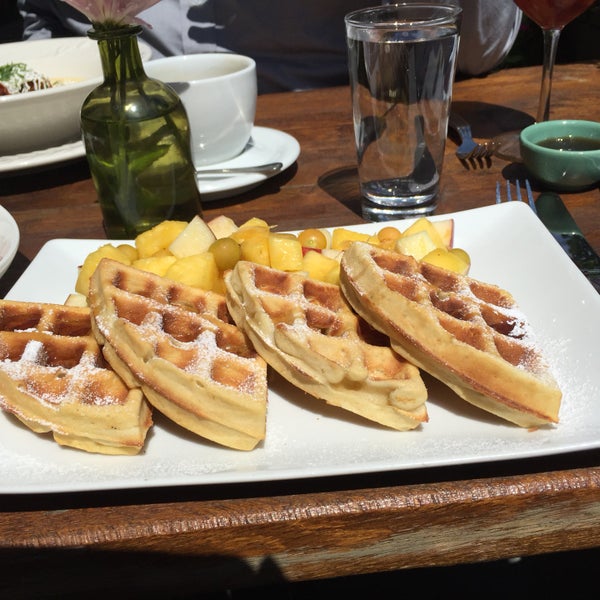 The waffle with honey & fruit salad is great for brunch.