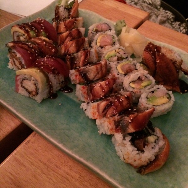 Really can't go wrong with any of the monster rolls. Some of my favorites are the Monster Roll, the Yellowtail Special Roll and the World Series Roll.