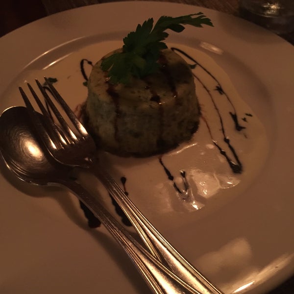The baked zucchine soufflé was a great appetizer. Served in a parmesan fondue and aged balsamic vinegar. A must try.