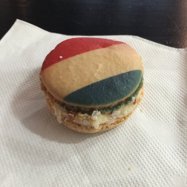 Macaron Day 2016 Participant: the coconut macaron was great.