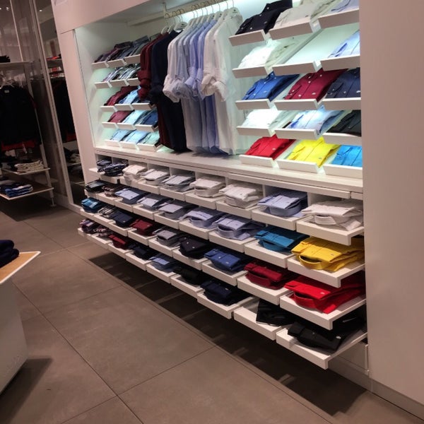 magasin lacoste à proximité