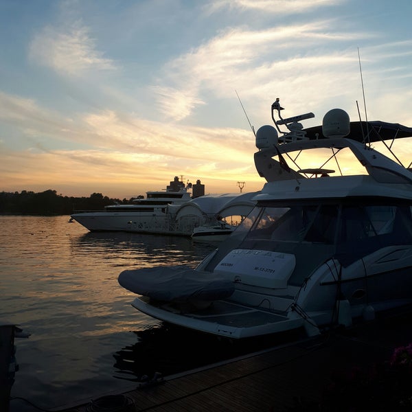 Royal Yacht Club Москва