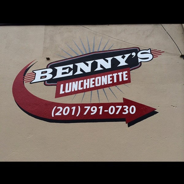 Photo taken at Benny&#39;s Luncheonette by Diana 3. on 5/14/2015