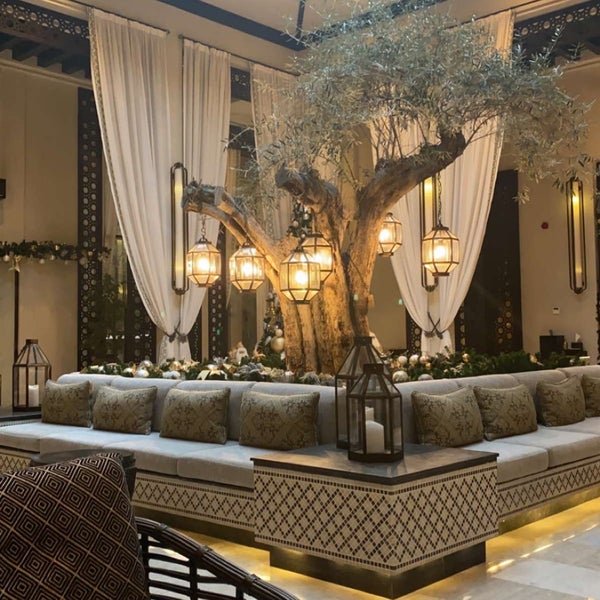 Photo taken at Ritz-Carlton Banyan Tree Al Wadi by 🌛A on 12/31/2021