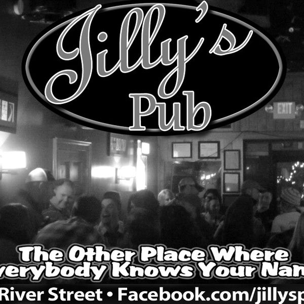 Das Foto wurde bei River Street Tavern von Jill S. am 12/28/2013 aufgenommen