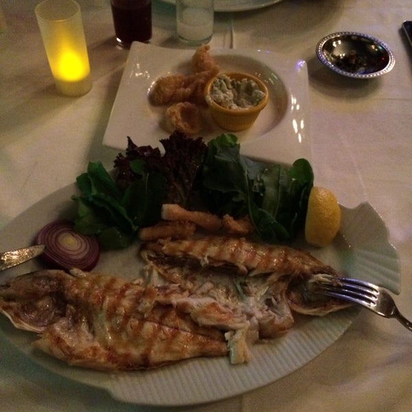 4/19/2014 tarihinde Habib Y.ziyaretçi tarafından Rodos Balık Restaurant'de çekilen fotoğraf