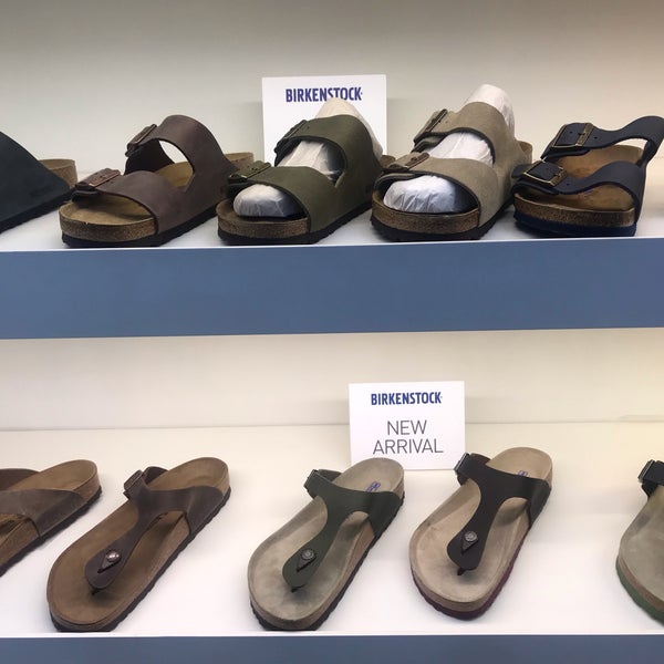 Birkenstock hotsell gurney plaza